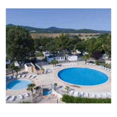 Le Domaine Des Iscles La Roque-d'Antheron Exterior foto